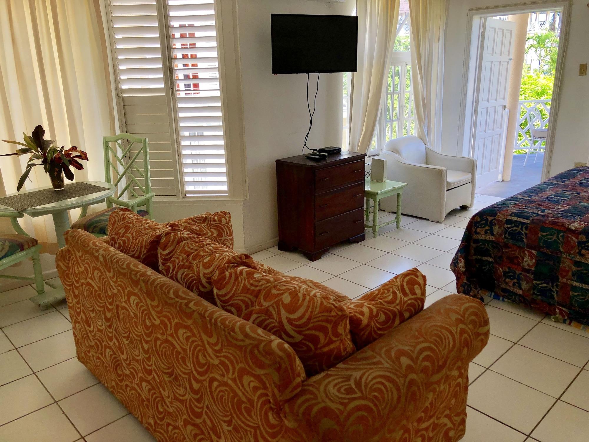 Skycastles Condominiums Ocho Rios Esterno foto