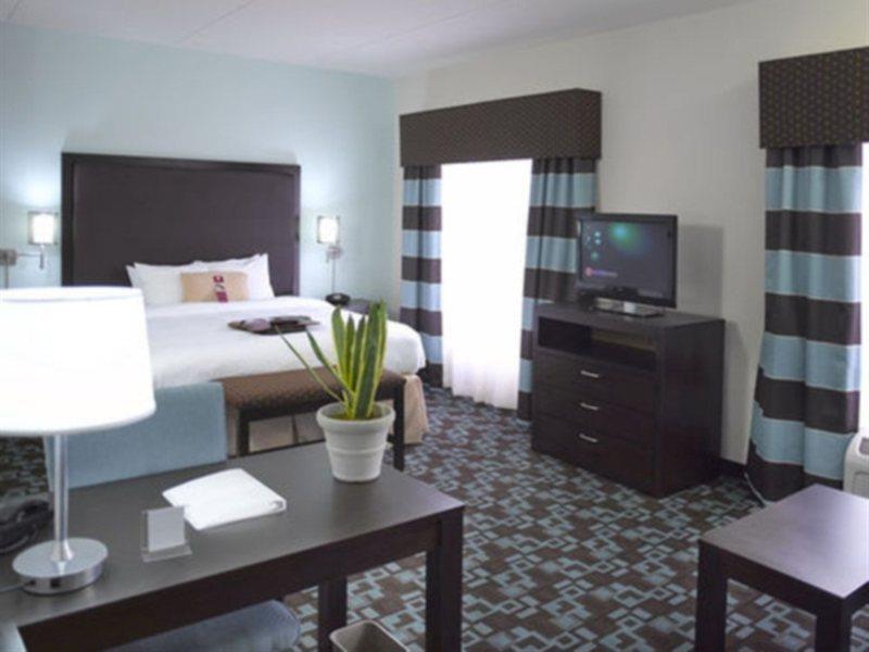Skycastles Condominiums Ocho Rios Esterno foto