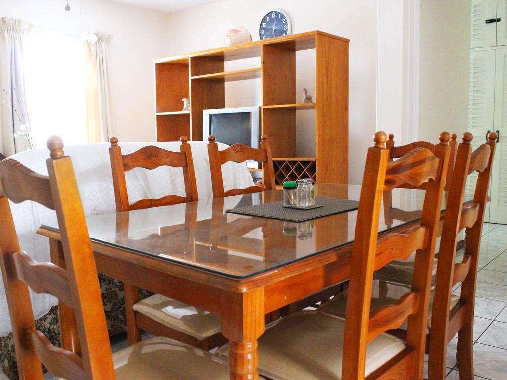 Skycastles Condominiums Ocho Rios Esterno foto